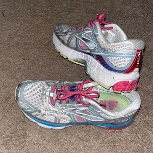 Brooks Brothers Sneakers